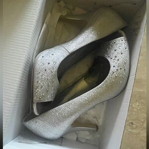 Elegant Silver Peep-Toe Heels